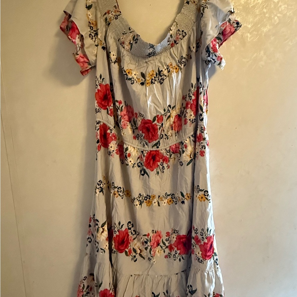 Old Navy Light Gray Multi Color Floral Dress